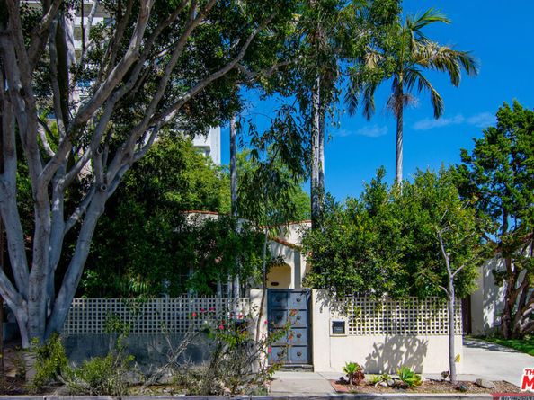 9037 Elevado Street, West Hollywood CA 90069