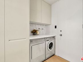 9255 Doheny Road 2006, West Hollywood CA 90069