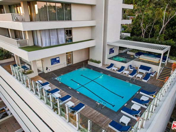 9255 Doheny Road 2006, West Hollywood CA 90069