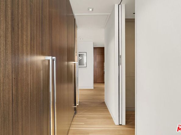 9255 Doheny Road 2006, West Hollywood CA 90069