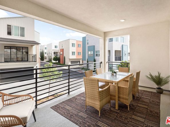 1693 Coral Sea Lane, Los Angeles CA 90732