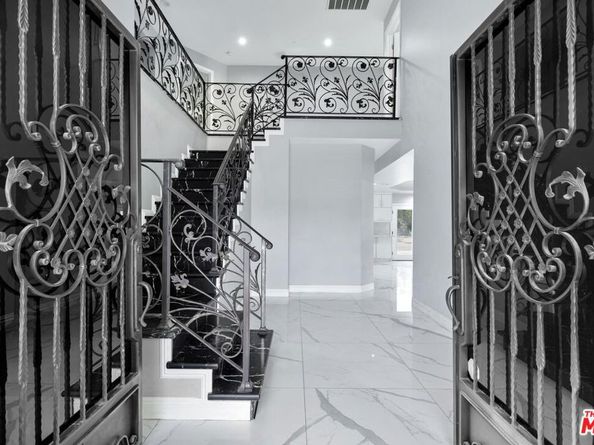 11577 Newcastle Avenue, Granada Hills CA 91344