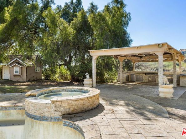 11577 Newcastle Avenue, Granada Hills CA 91344