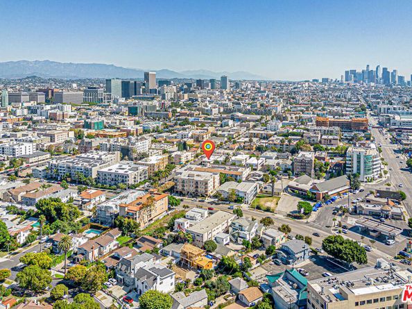 940 S Gramercy Place, Los Angeles CA 90019