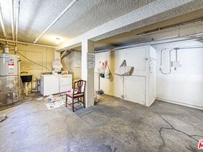 940 S Gramercy Place, Los Angeles CA 90019