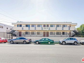 940 S Gramercy Place