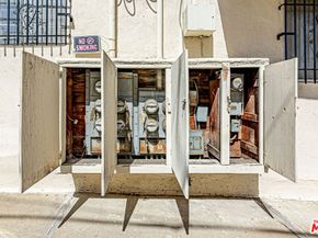 940 S Gramercy Place, Los Angeles CA 90019