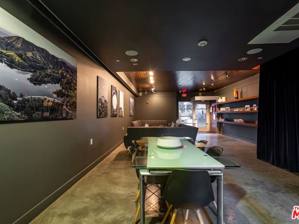 6001 Carlton Way 201, Los Angeles CA 90028