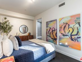 6001 Carlton Way 201, Los Angeles CA 90028