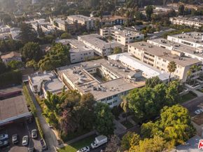 1525 N Hayworth Avenue 302, Los Angeles CA 90046