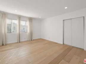 1525 N Hayworth Avenue 302, Los Angeles CA 90046