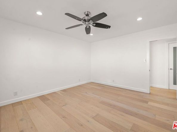 1525 N Hayworth Avenue 302, Los Angeles CA 90046