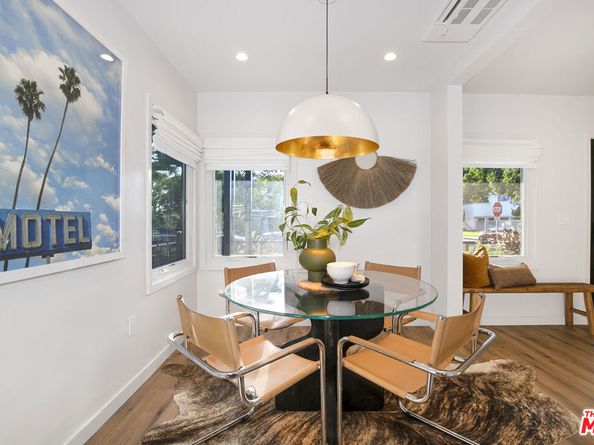 3744 Redwood Avenue, Los Angeles CA 90066