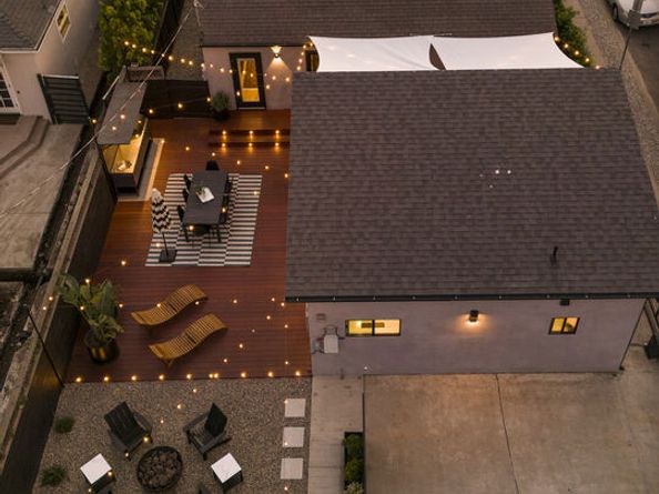 3744 Redwood Avenue, Los Angeles CA 90066