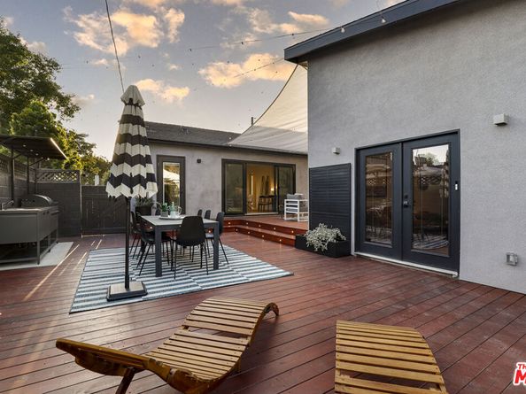 3744 Redwood Avenue, Los Angeles CA 90066