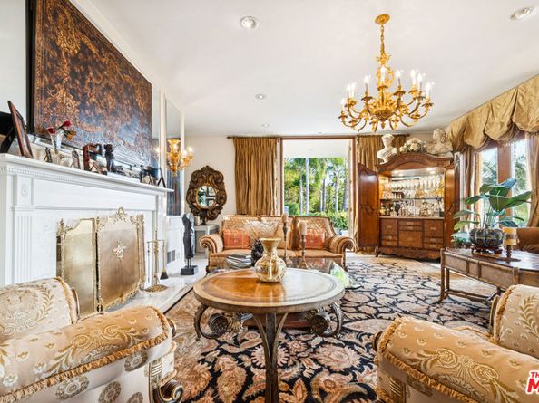 10825 Chalon Road, Los Angeles CA 90077