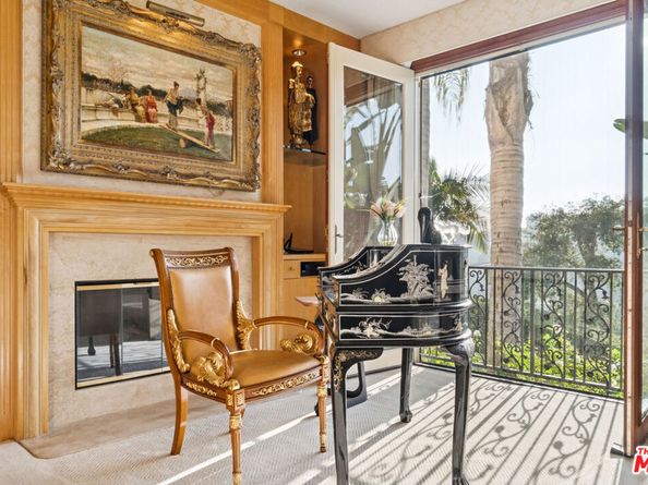 10825 Chalon Road, Los Angeles CA 90077