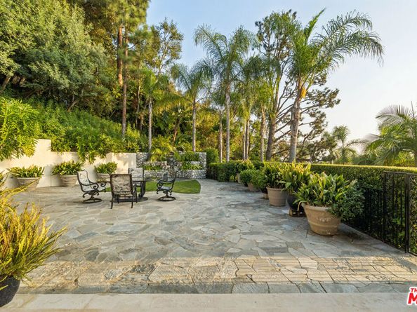 10825 Chalon Road, Los Angeles CA 90077