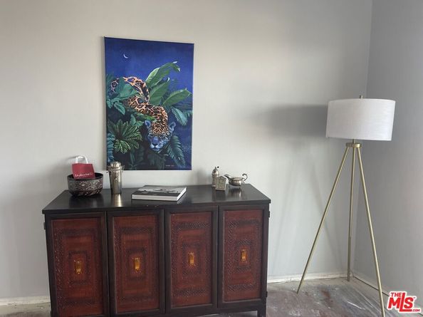 3921 Don Diablo Drive, Los Angeles CA 90008