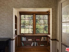 7141 Senalda Road, Los Angeles CA 90068