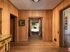 7141 Senalda Road, Los Angeles CA 90068