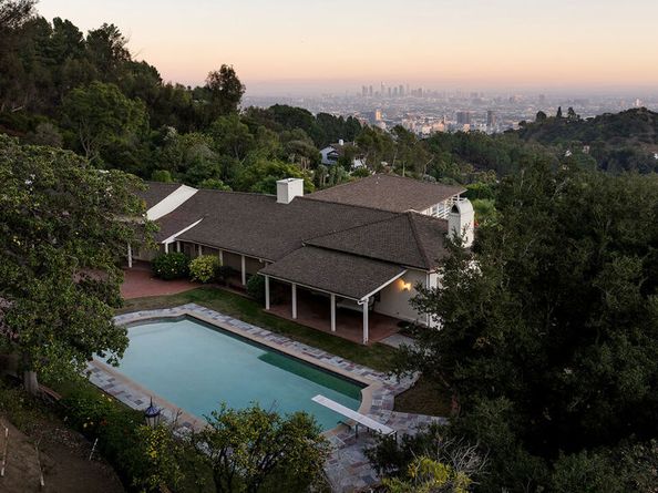 7141 Senalda Road, Los Angeles CA 90068