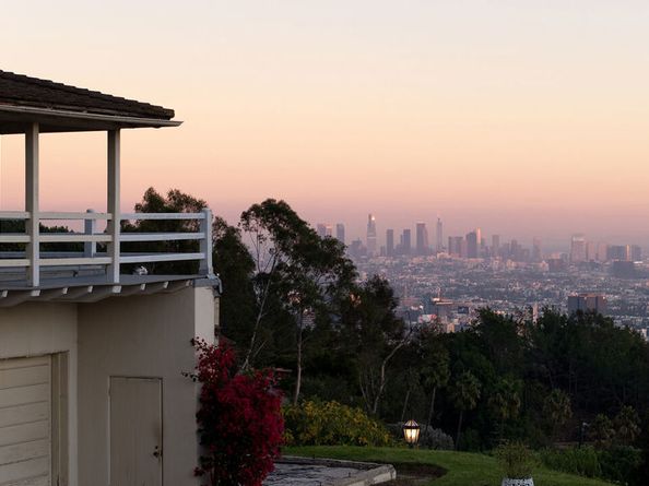 7141 Senalda Road, Los Angeles CA 90068