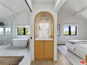 2304 Vestal Avenue, Los Angeles CA 90026