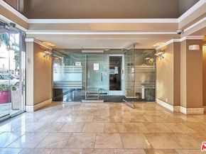 620 S Gramercy Place 301, Los Angeles CA 90005