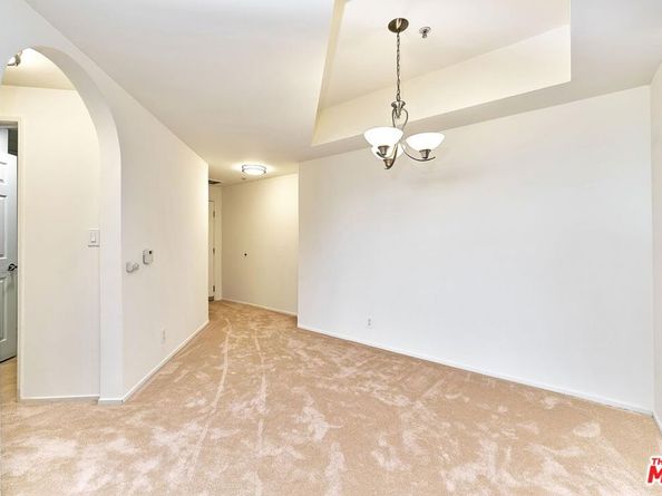 620 S Gramercy Place 301, Los Angeles CA 90005