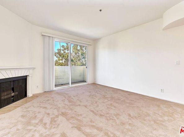 620 S Gramercy Place 301, Los Angeles CA 90005