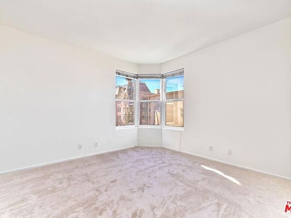 620 S Gramercy Place 301, Los Angeles CA 90005