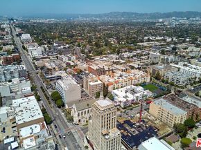 620 S Gramercy Place 301, Los Angeles CA 90005