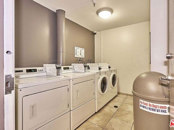 620 S Gramercy Place 301, Los Angeles CA 90005