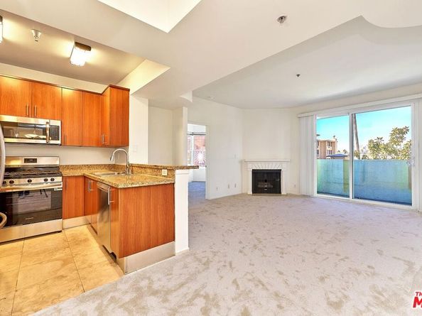 620 S Gramercy Place 301, Los Angeles CA 90005