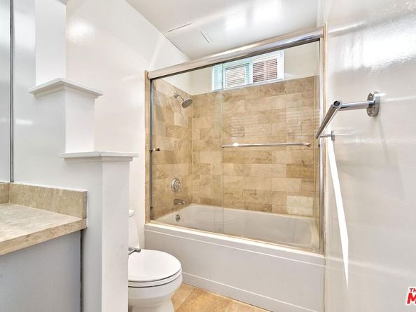 620 S Gramercy Place 301, Los Angeles CA 90005