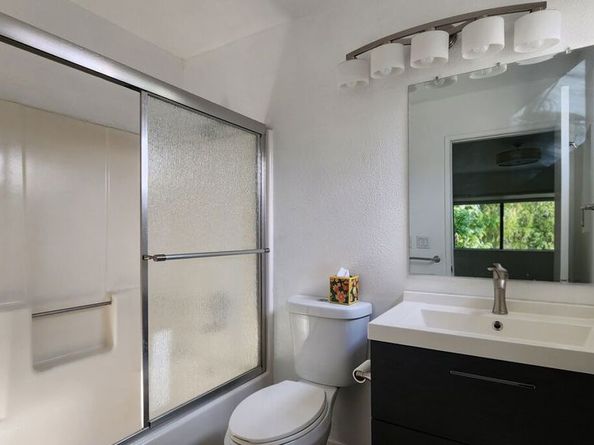 5227 Eagle Dale Avenue, Los Angeles CA 90041