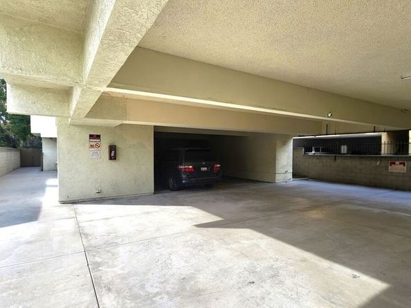 5227 Eagle Dale Avenue, Los Angeles CA 90041