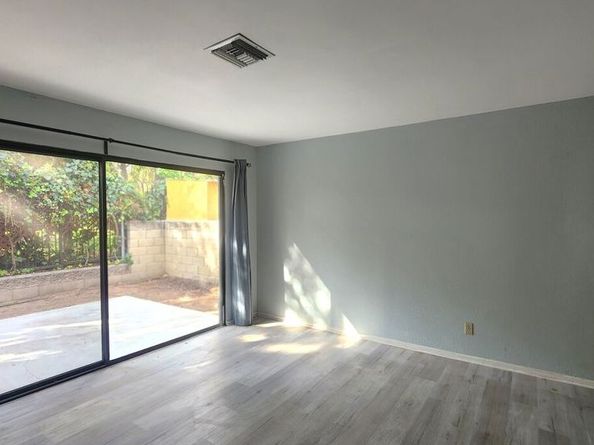 5227 Eagle Dale Avenue, Los Angeles CA 90041