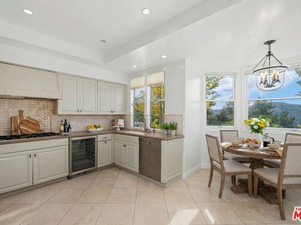 2042 Palisades Drive, Pacific Palisades CA 90272