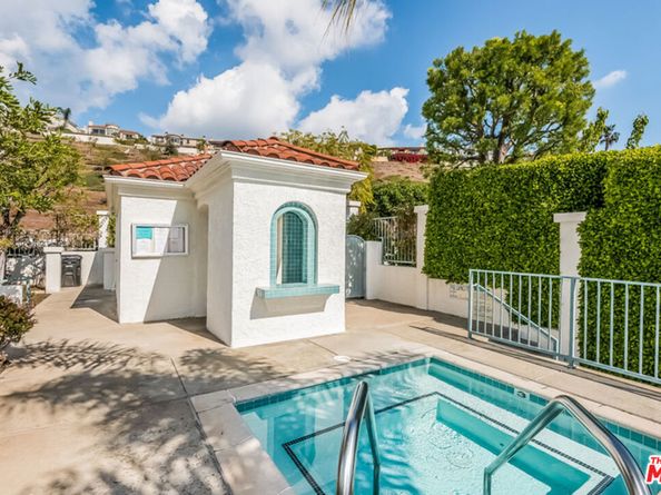 2042 Palisades Drive, Pacific Palisades CA 90272