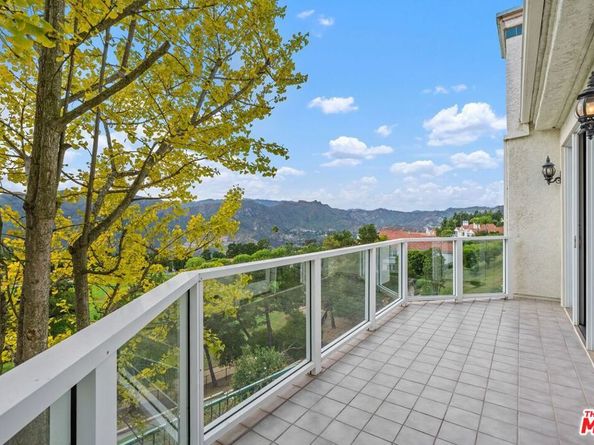 2042 Palisades Drive, Pacific Palisades CA 90272