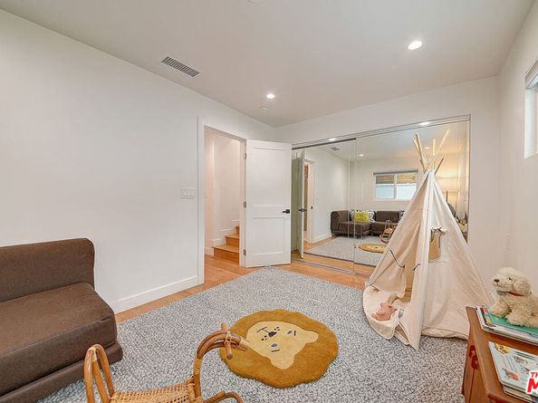 885 Kincaid Avenue, Inglewood CA 90302