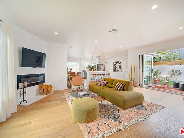 885 Kincaid Avenue, Inglewood CA 90302