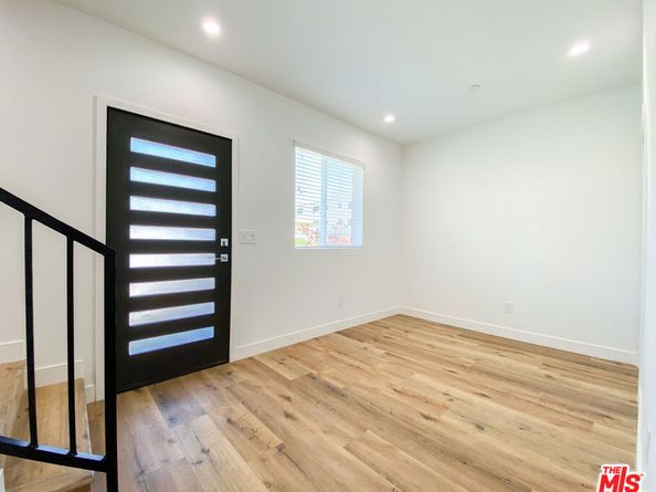 6754 W 86th Place, Los Angeles CA 90045