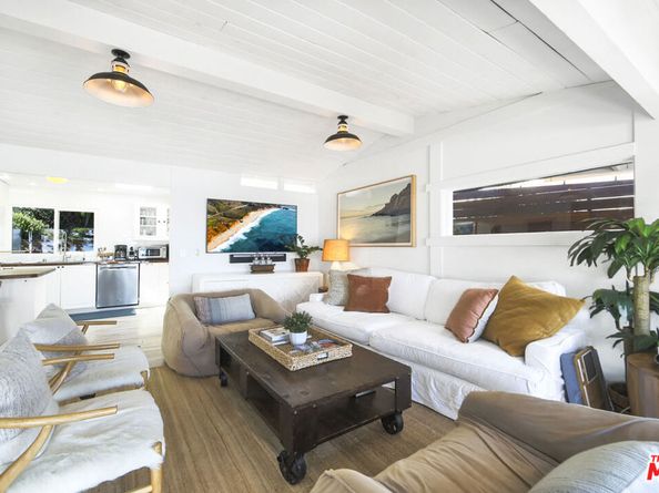 21030 Pacific Coast Highway, Malibu CA 90265