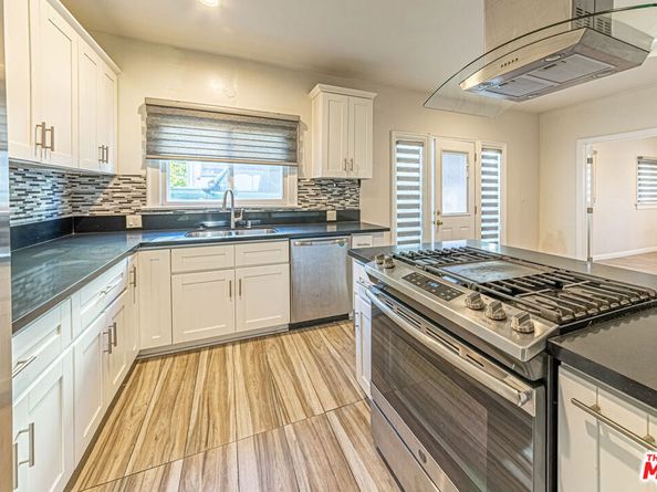 801 N Alexandria Avenue, Los Angeles CA 90029