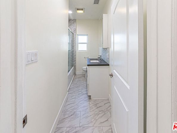 801 N Alexandria Avenue, Los Angeles CA 90029