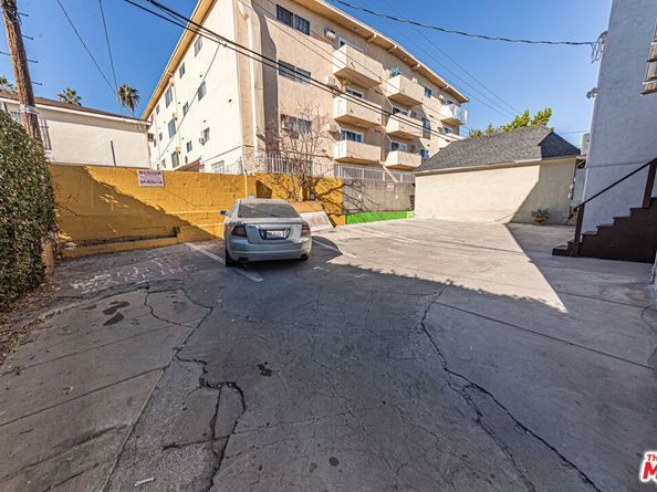 801 N Alexandria Avenue, Los Angeles CA 90029