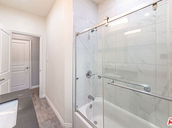 801 N Alexandria Avenue, Los Angeles CA 90029